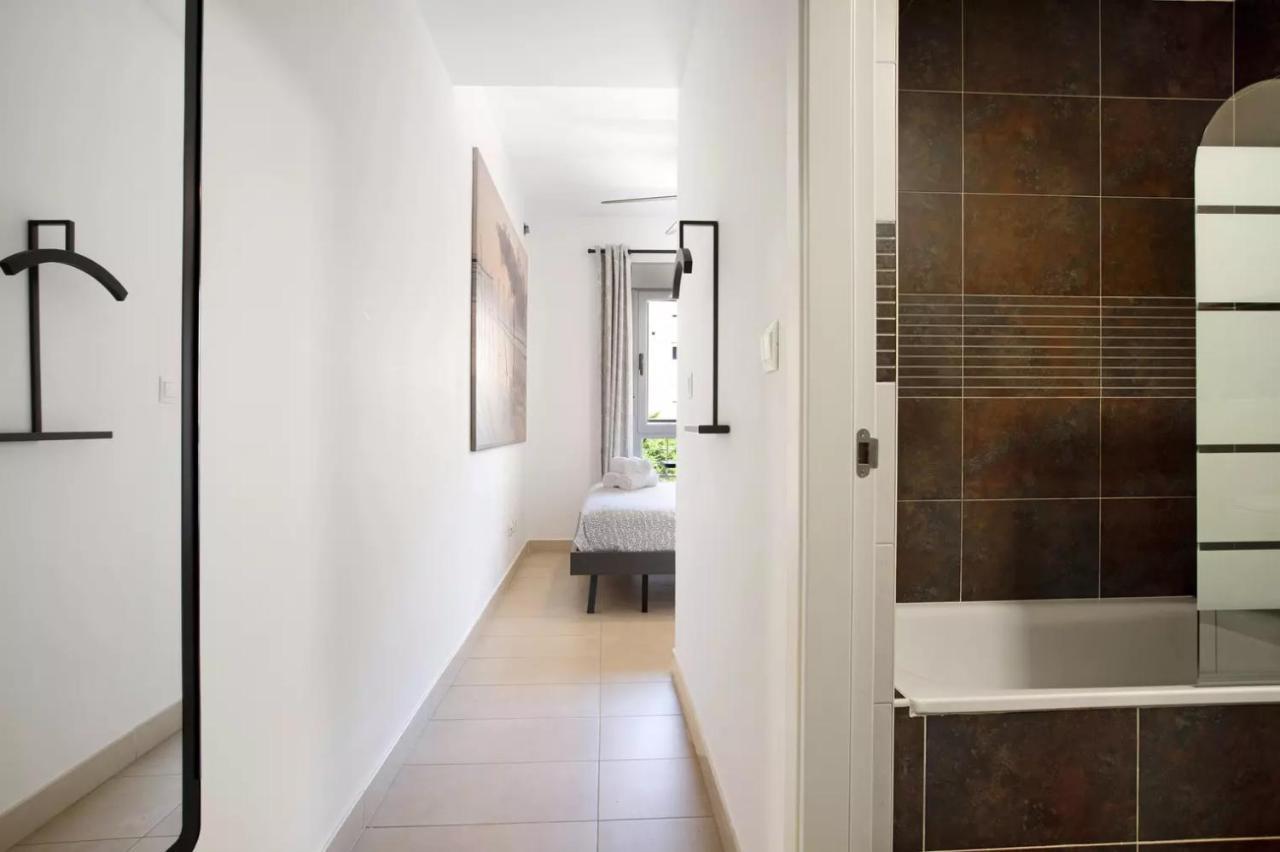 Malaga Campus Apartment Parking Included المظهر الخارجي الصورة
